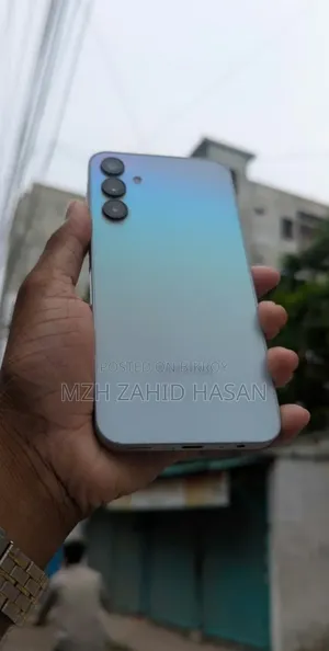 স্যামসাং গ্যালাক্সি এ১৫ ৫জি ১২৮ জিবি হোয়াইট