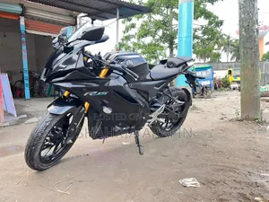 ইয়ামাহা আর১৫এম ২০২৪ ব্ল্যাক