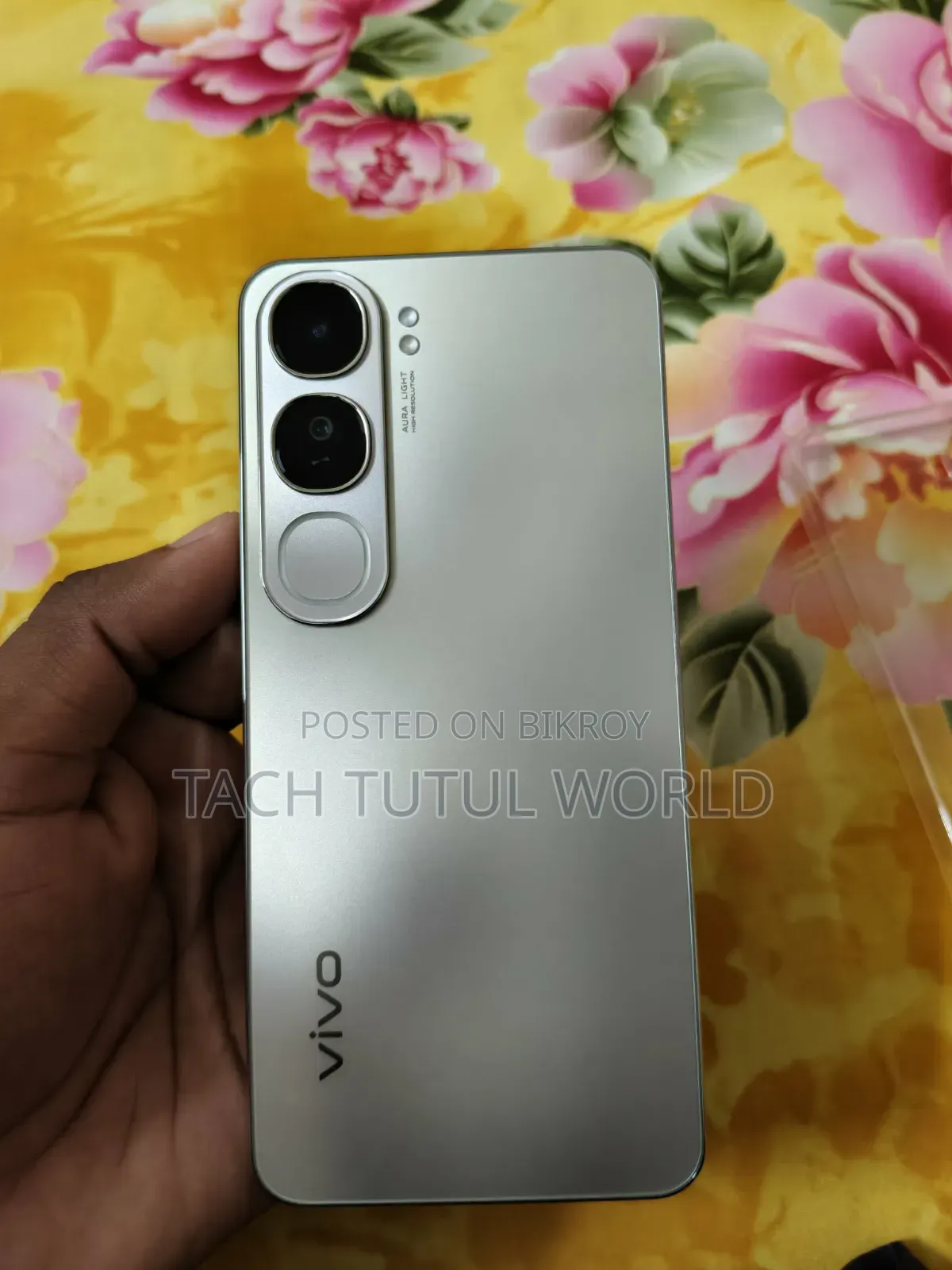 Vivo V40 5G 512 GB Silver
