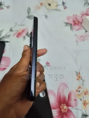 ভিভো ওয়াই৩০০ ১২৮ জিবি ব্লু