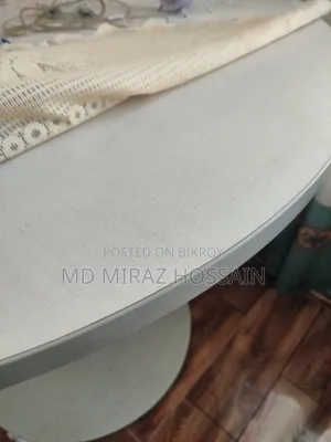 ডাইনিং টেবিল (৩ ফুট ব্যাস)