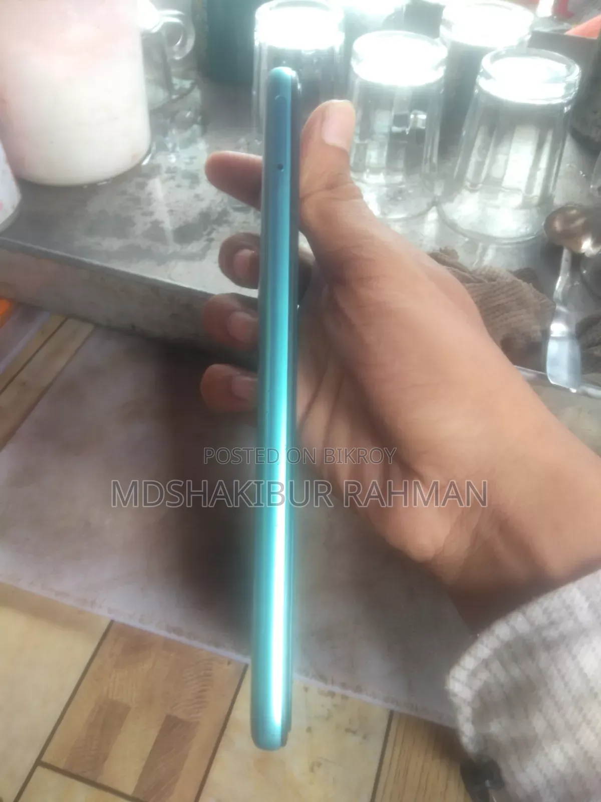 মোটরোহলা মোটো ই২০ ৩২ জিবি