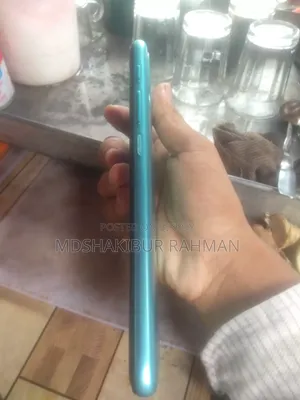মোটরোহলা মোটো ই২০ ৩২ জিবি