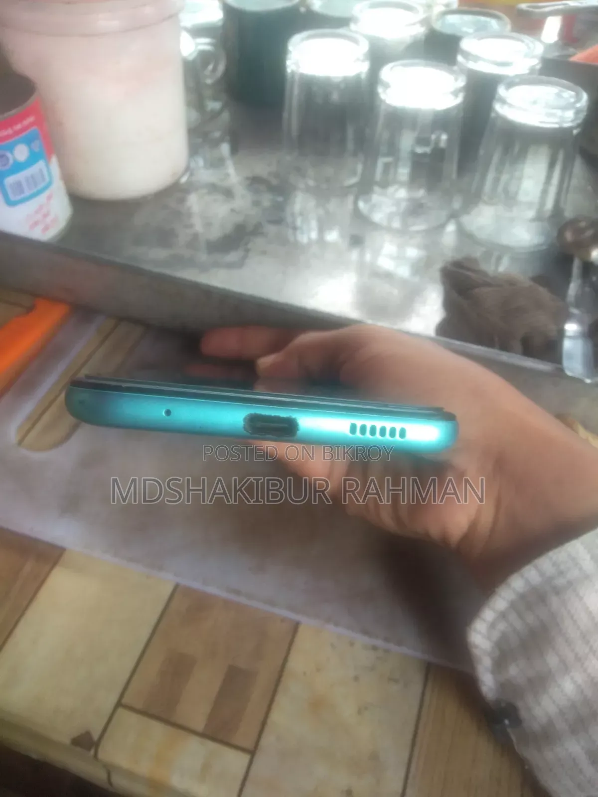 মোটরোহলা মোটো ই২০ ৩২ জিবি