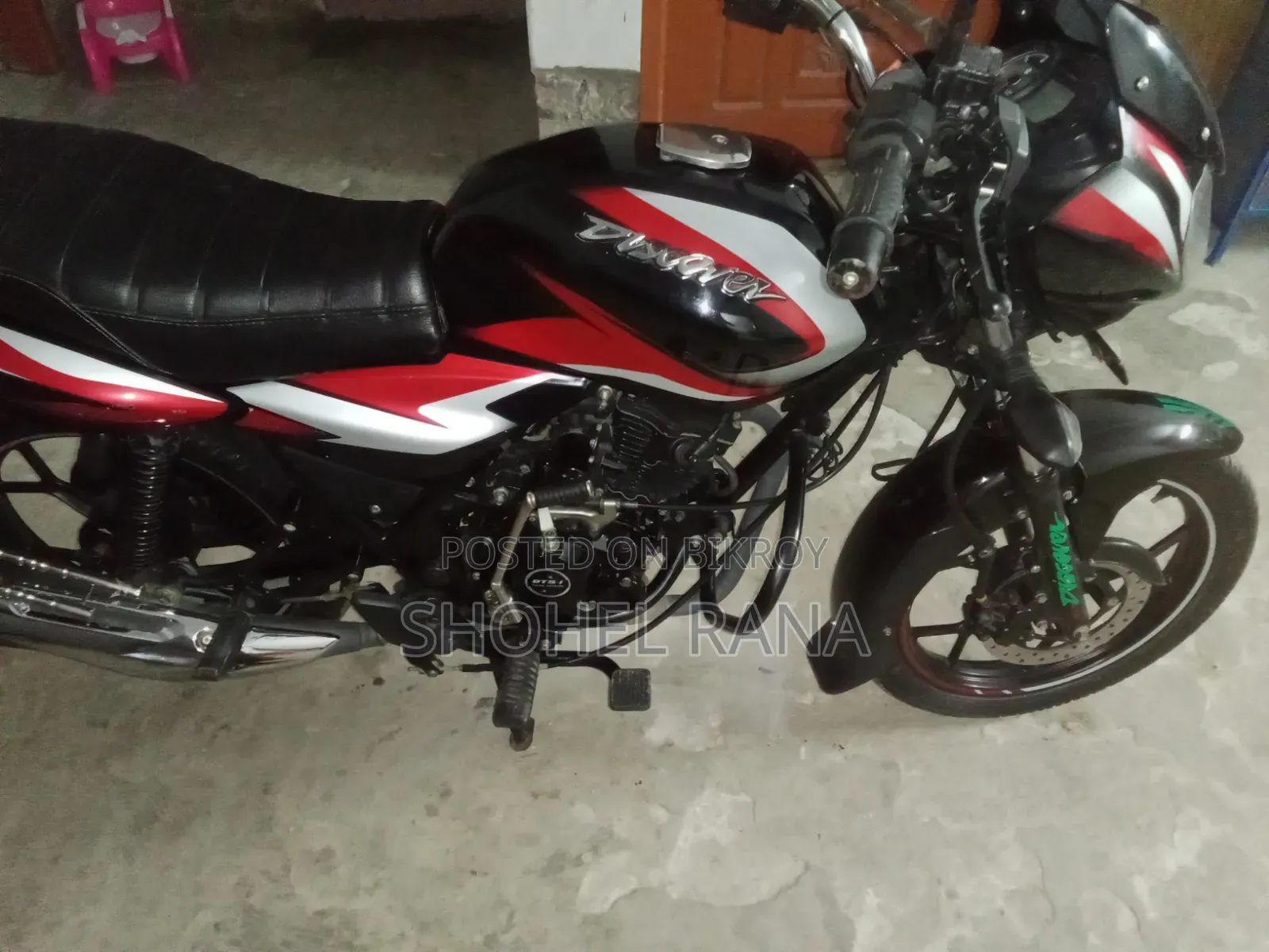 New Bajaj Discover 125 2022 Black