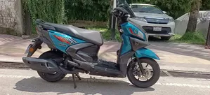 New Yamaha 2022 Blue