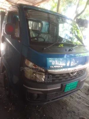 Tata Intra V10