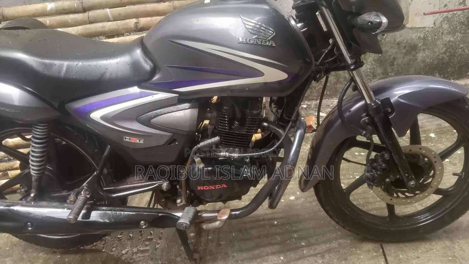 হোন্ডা সিবি ২০১৬ রূপালি