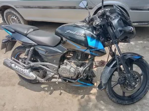 Bajaj Pulsar 150 2021 Blue