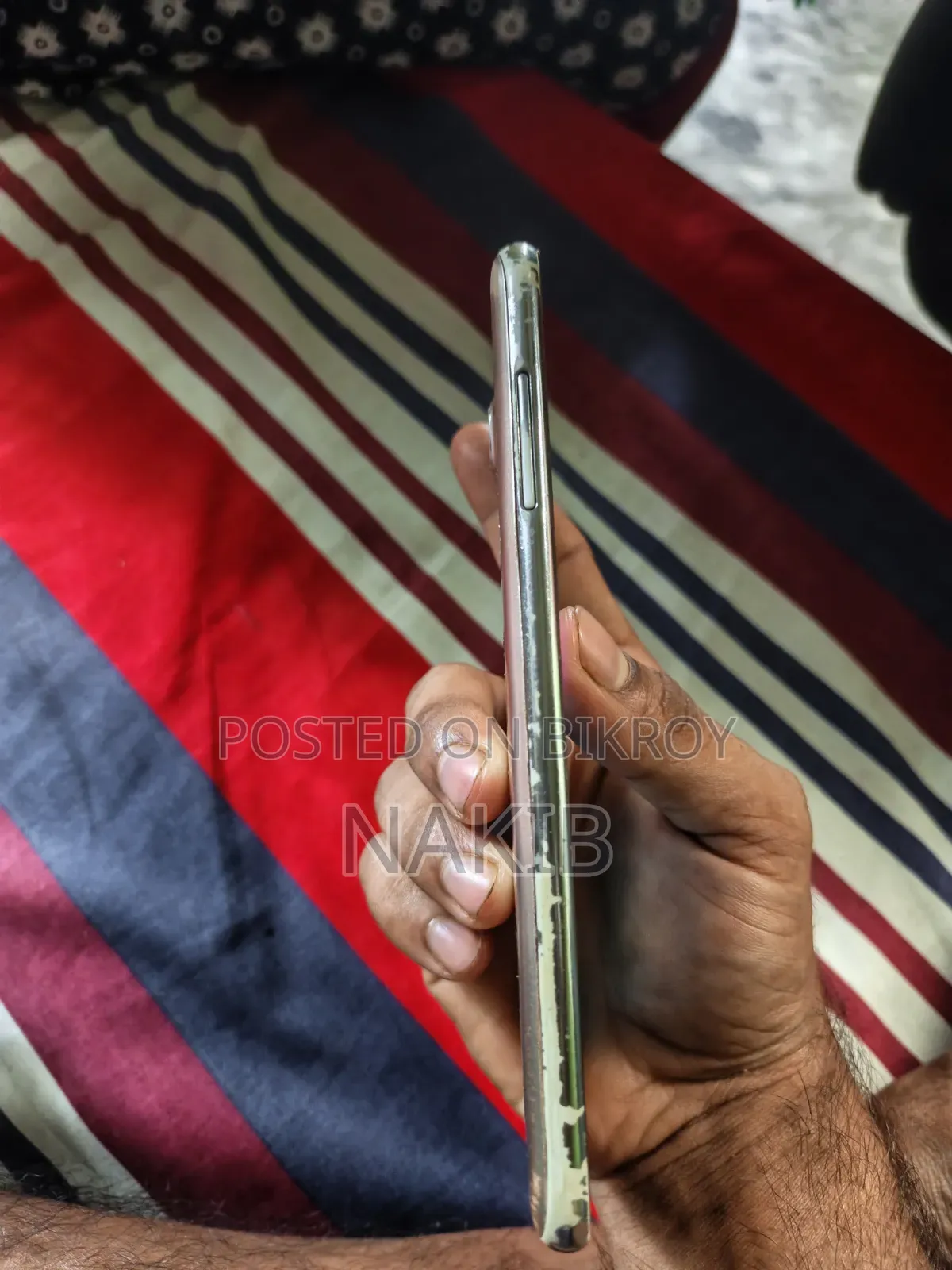 Samsung Galaxy J7 16 GB Gold