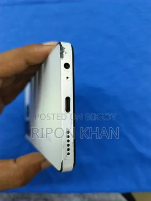 টেকনো স্পার্ক ১০ প্রো ১২৮ জিবি সাদা