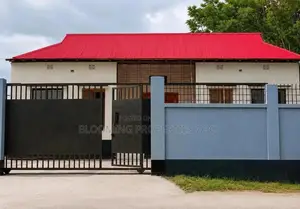 ১০০০ বর্গফুট জায়গা ভাড়ার জন্য - ছব্বিশ হাজারী, রংপুর।