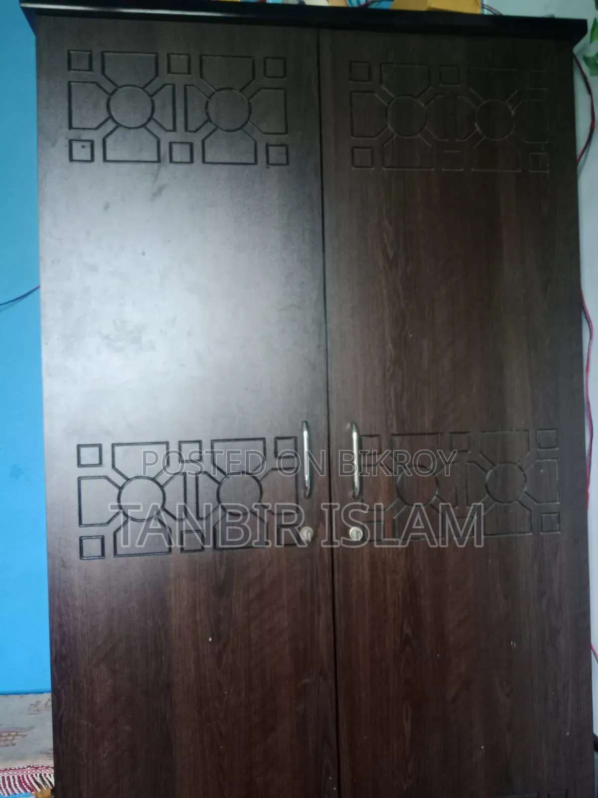 Double Door Almirah