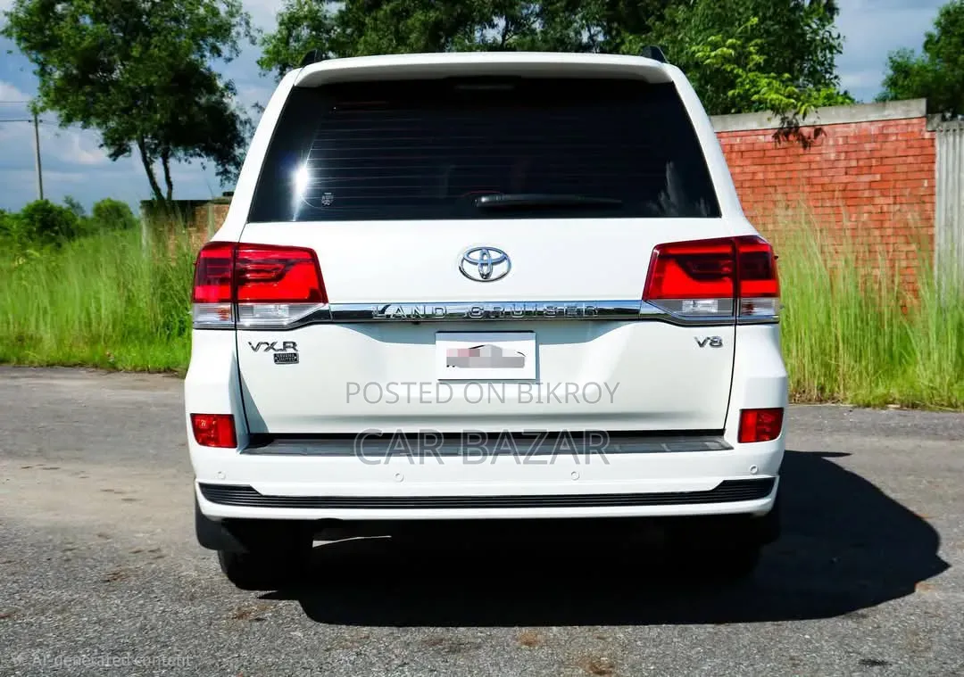 Toyota Land Cruiser 4.5 V8 VXR 2020 পার্ল