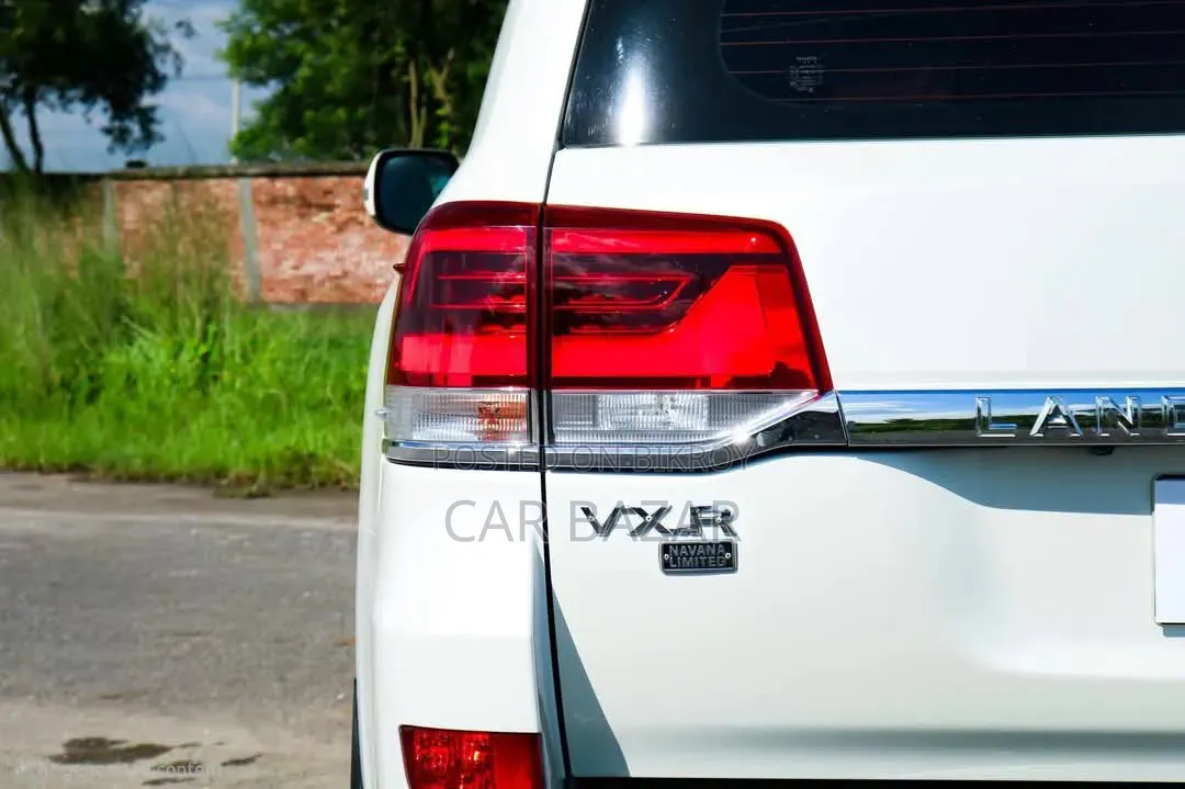 Toyota Land Cruiser 4.5 V8 VXR 2020 পার্ল