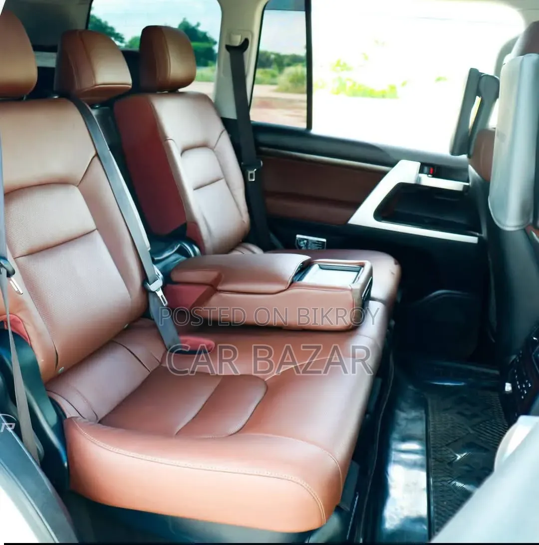 Toyota Land Cruiser 4.5 V8 VXR 2020 পার্ল