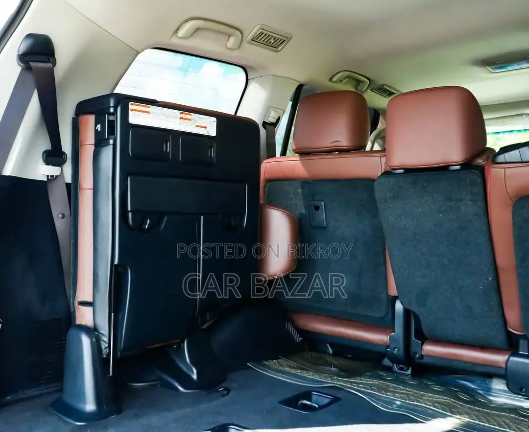 Toyota Land Cruiser 4.5 V8 VXR 2020 পার্ল