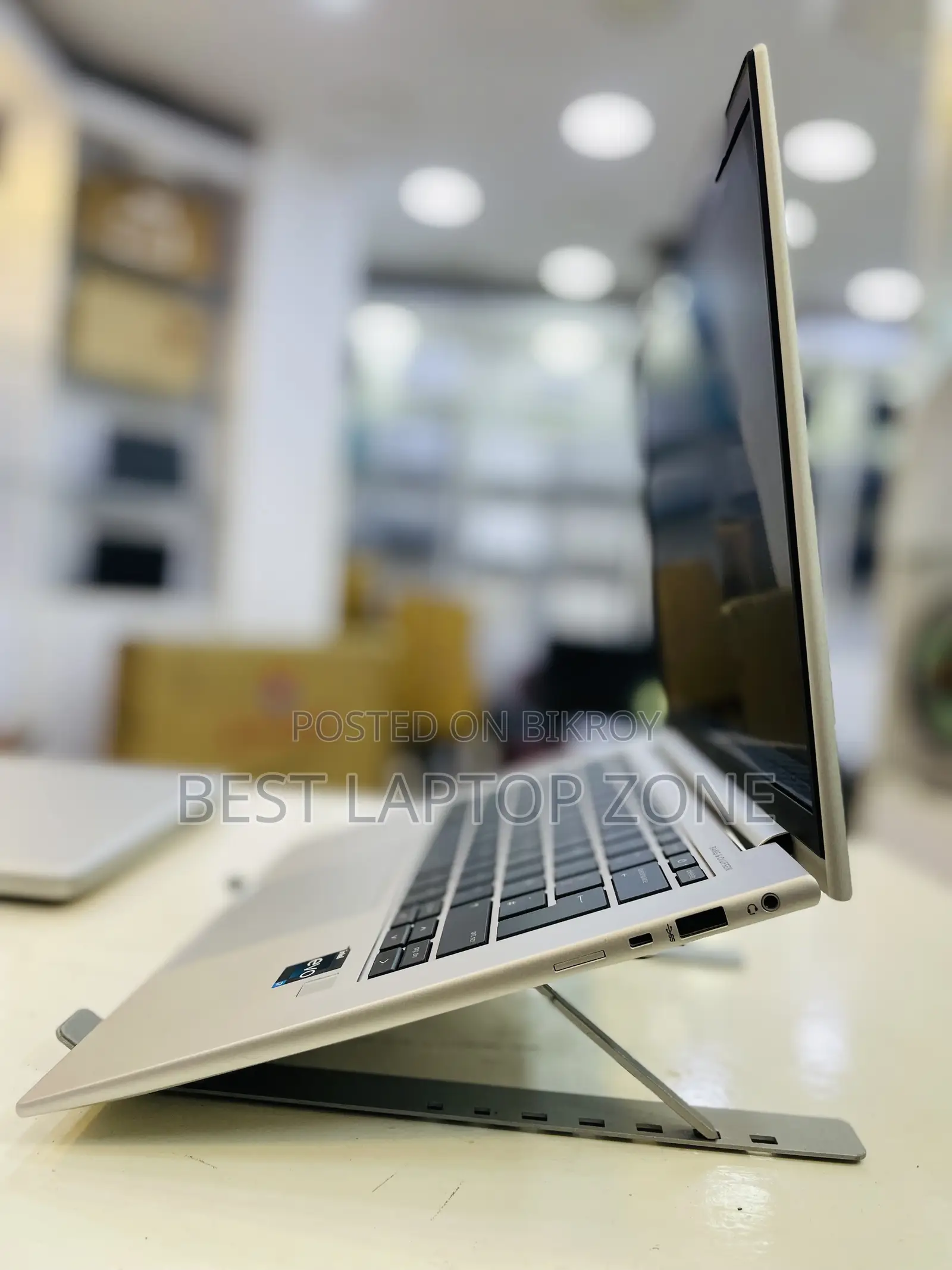 Laptop HP EliteBook 840 G10 16GB Intel Core I7 SSD 512GB