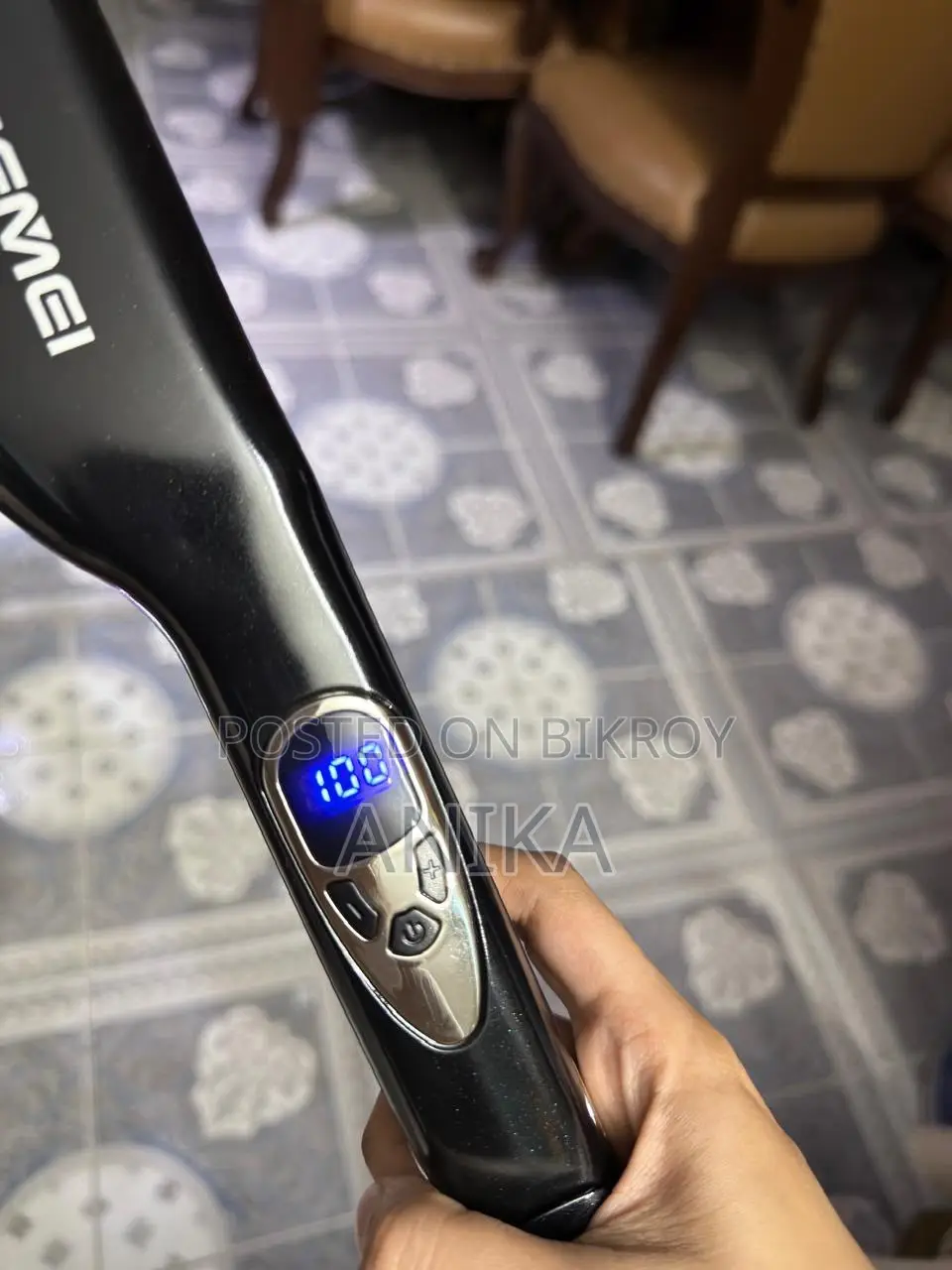 Digital Comb Hair Straightener