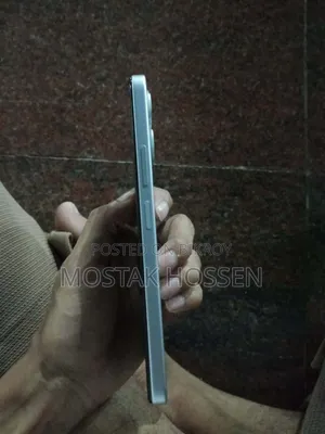 ইনফিনিক্স স্মার্ট ১০ ১২৮ জিবি হোয়াইট