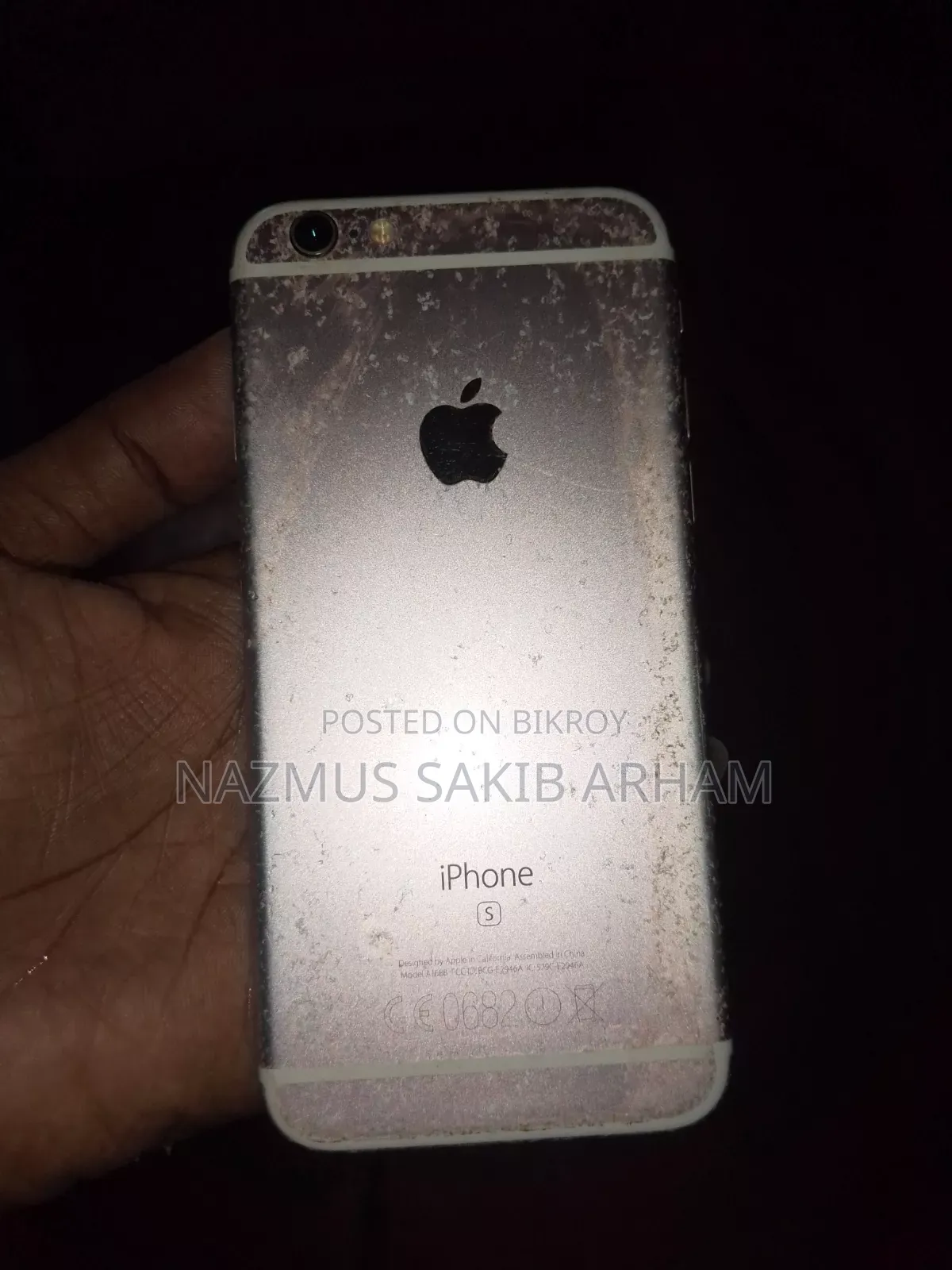 Apple iPhone 6s 16 GB Yellow