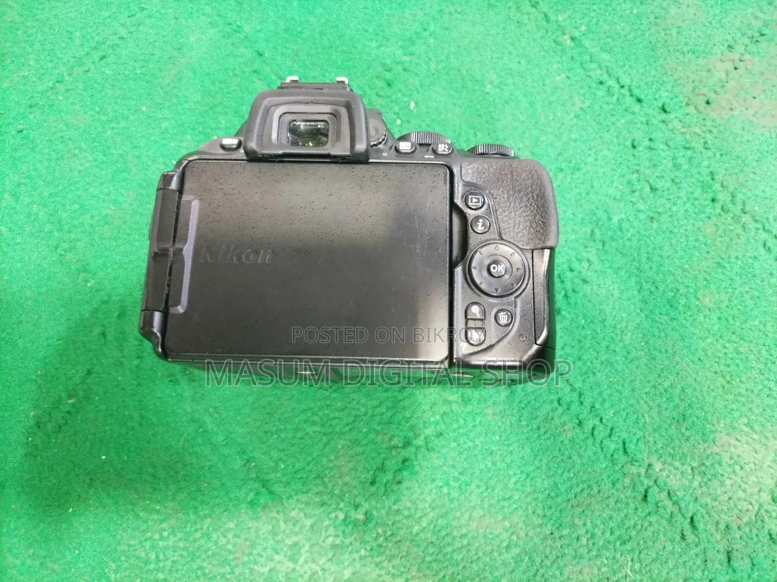 Nikon, D5600 Body