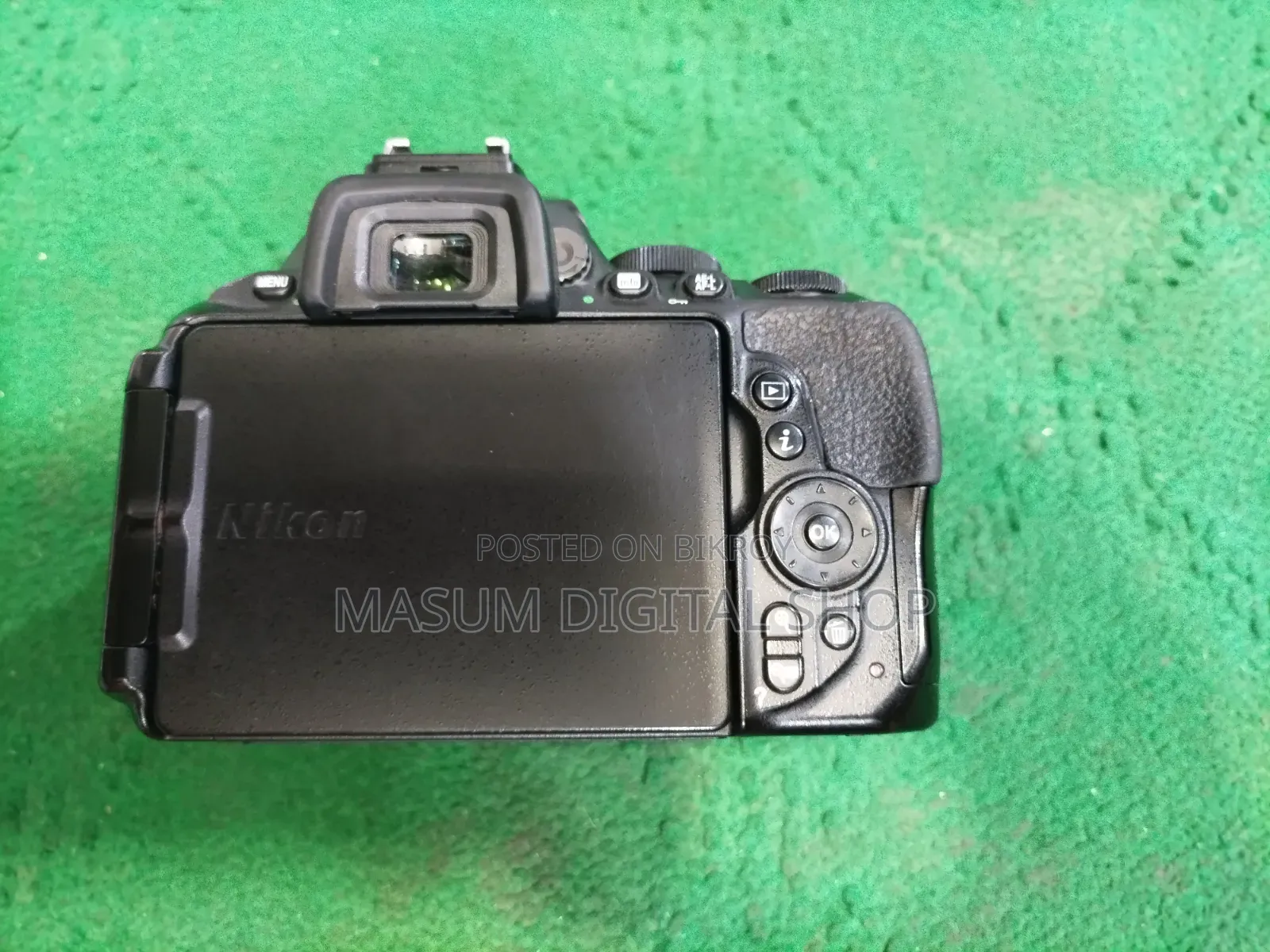 Nikon, D5600 Body