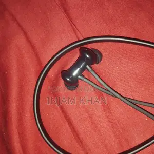 ANC সহ ওয়ানপ্লাস বুলেটস ওয়্যারলেস জেড২