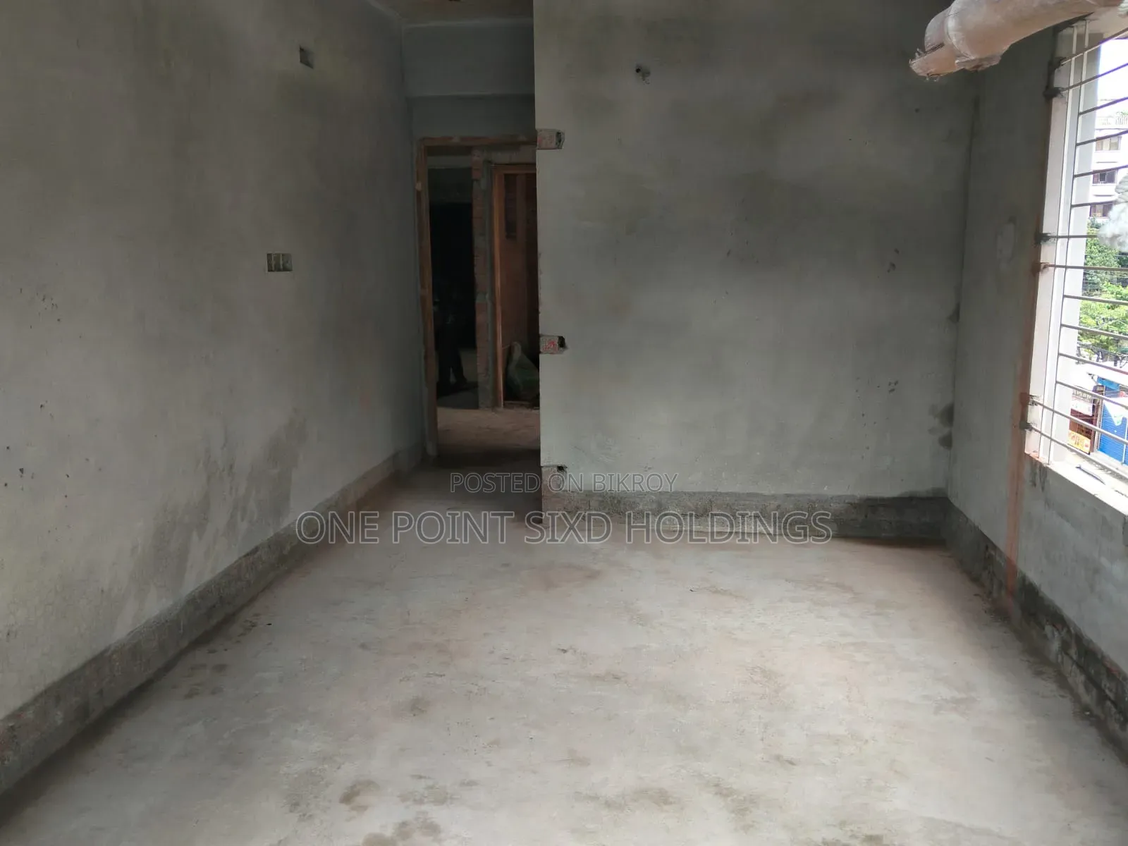 উত্তরা সেক্টর-১২ তে ৩ বেডরুমের অ্যাপার্টমেন্ট বিক্রয়ের জন্য