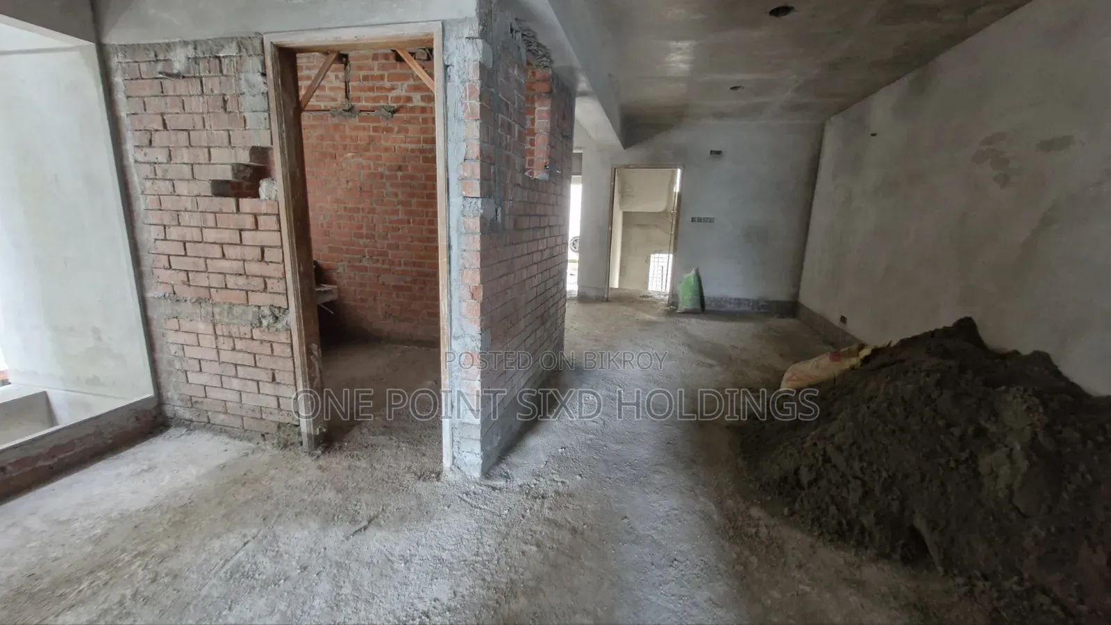 উত্তরা সেক্টর-১২ তে ৩ বেডরুমের অ্যাপার্টমেন্ট বিক্রয়ের জন্য