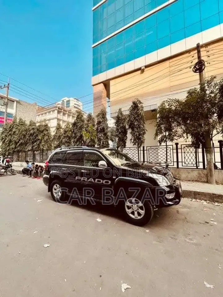 টয়োটা ল্যান্ড ক্রুজার প্রাডো ২.৭ আই ১৬ভি ২০০৬ ব্ল্যাক