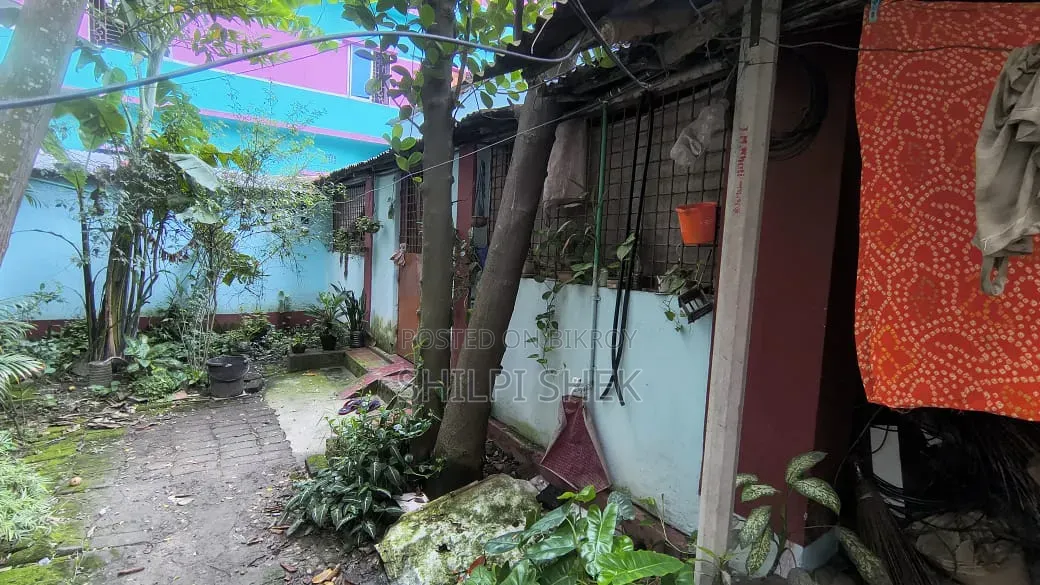 3 Bedroom House in Pourashava Ward No. 9, Dinajpur Sadar for Sale