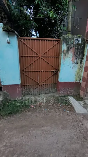 3 Bedroom House in Pourashava Ward No. 9, Dinajpur Sadar for Sale