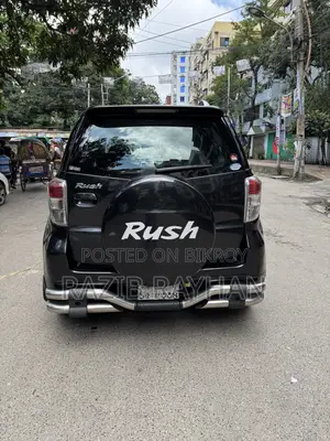 Toyota Rush 1.5 All-Wheel Drive 2011 Black