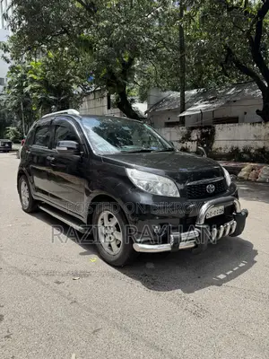 Toyota Rush 1.5 All-Wheel Drive 2011 Black
