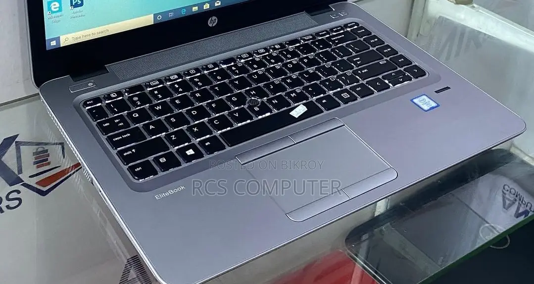 Laptop HP EliteBook 820 G3 8GB Intel Core I7 SSD 256GB