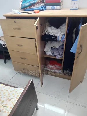 বোর্ড এর ওয়ারড্রোব বিক্রি করা হবে