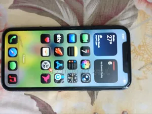 Apple iPhone 11 64 GB Black