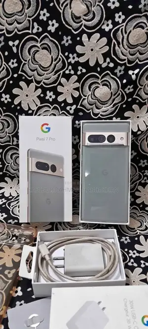 Google Pixel 7 Pro 128 GB Gold