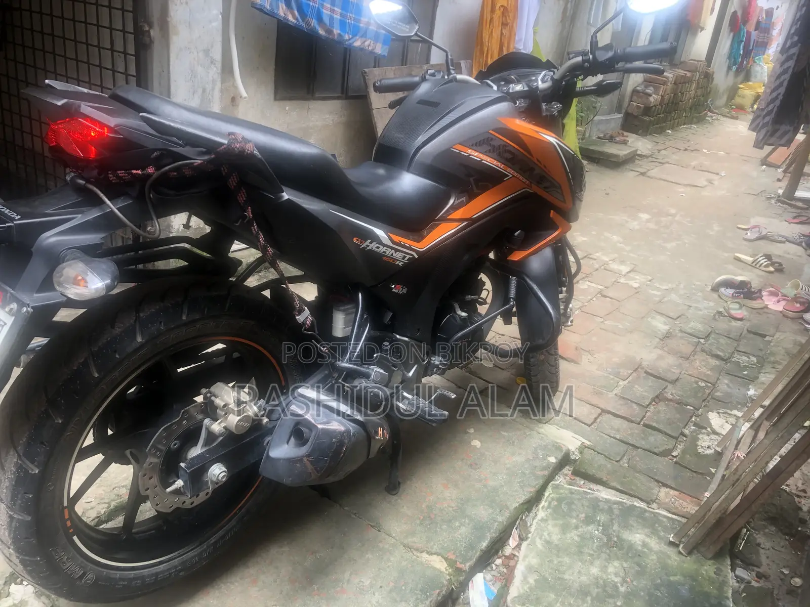 Honda Hornet 2021 Orange