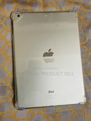 Apple iPad Air 16 GB Gray