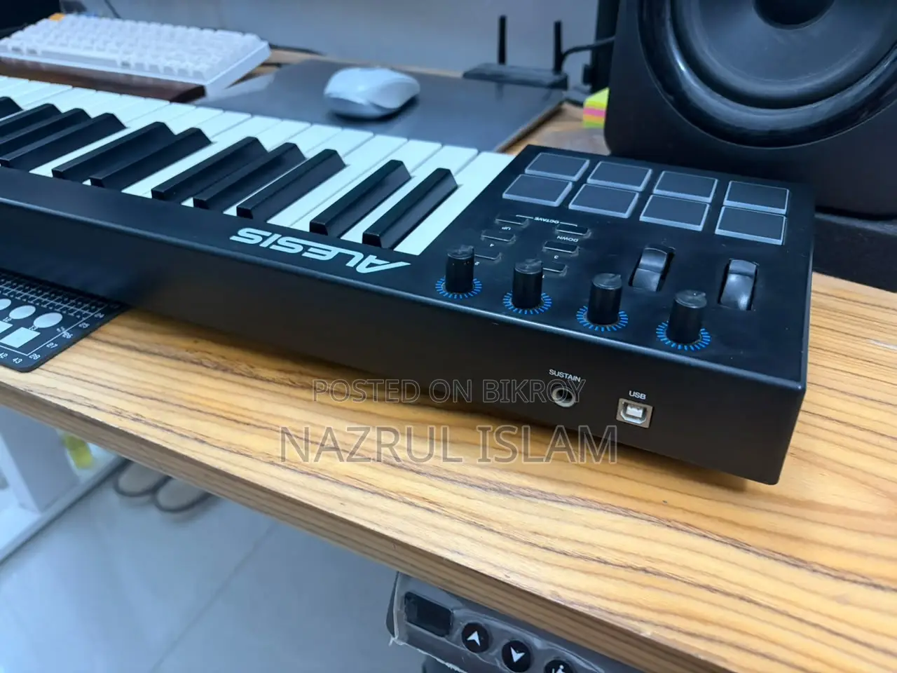 Alesis V49 মিদি