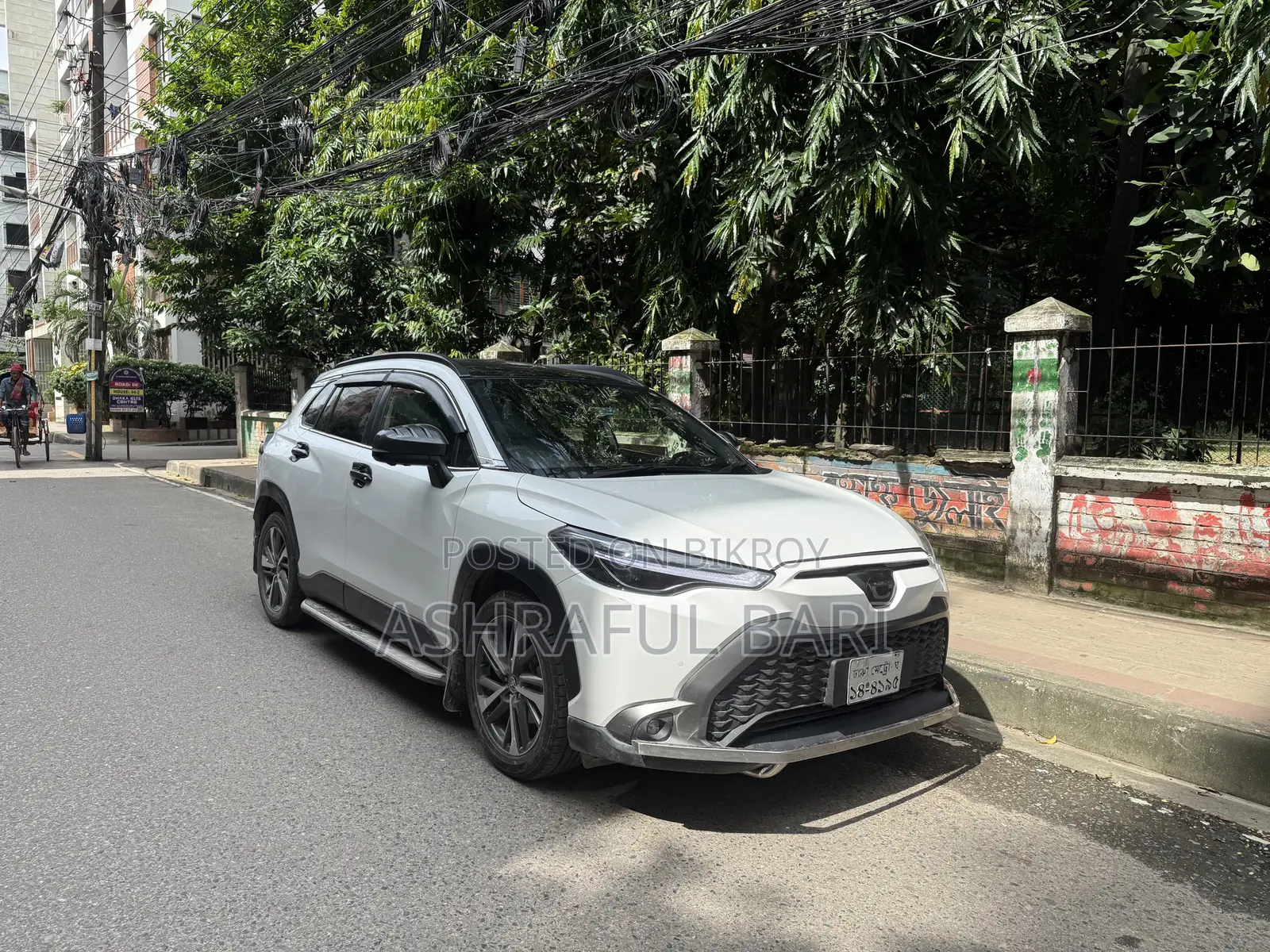 টয়োটা করোল্লা ক্রস ২০২৪ পার্ল