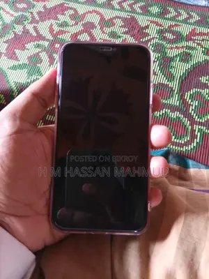 Apple iPhone 11 128 GB Red