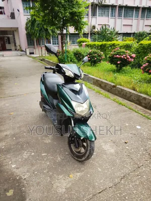 মোটরসাইকেল ২০২৪ সবুজ