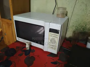 Microwave Oven