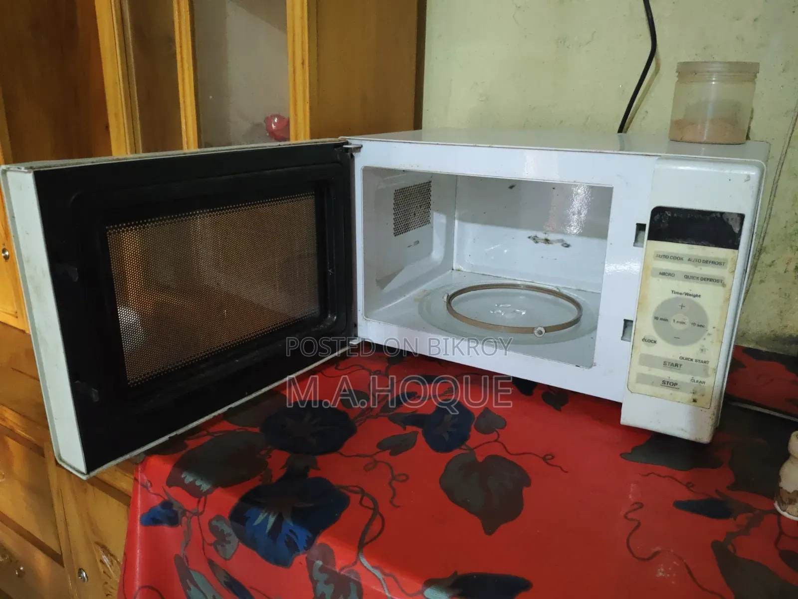 Microwave Oven