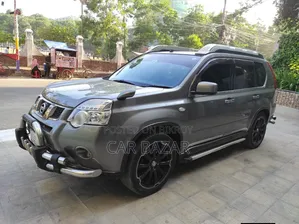 Nissan X-Trail 2.0 Petrol XE 2012 Gray