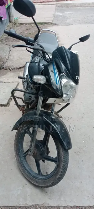 টিভিএস মেট্রো ২০২৩ কালো
