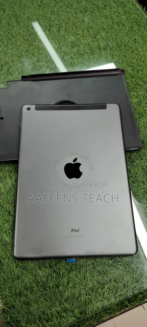 Apple iPad 10.2 (2019) 32 GB Silver